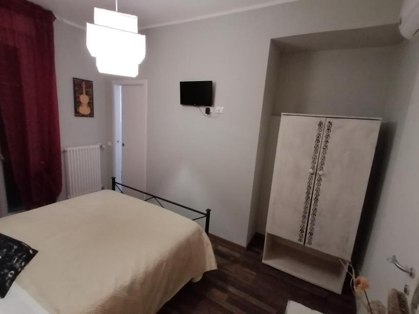 Segui Le Note Della Tua Vita Cremona Exterior foto